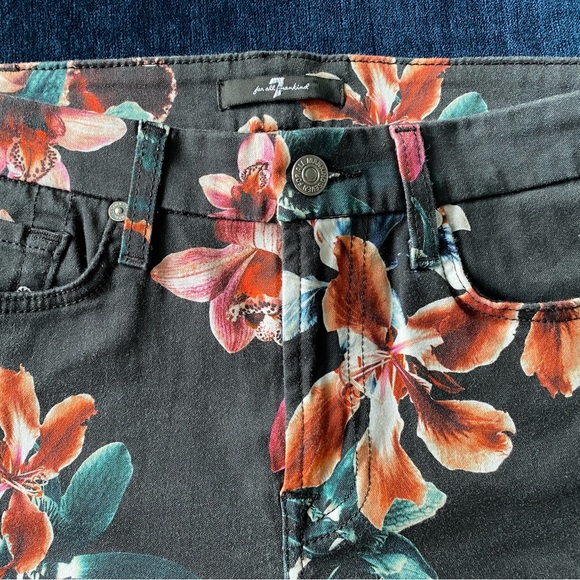 7 For All Mankind Black Floral Jeans with Colorful Flower Patterns Women’s 26 - Picture 4 of 13